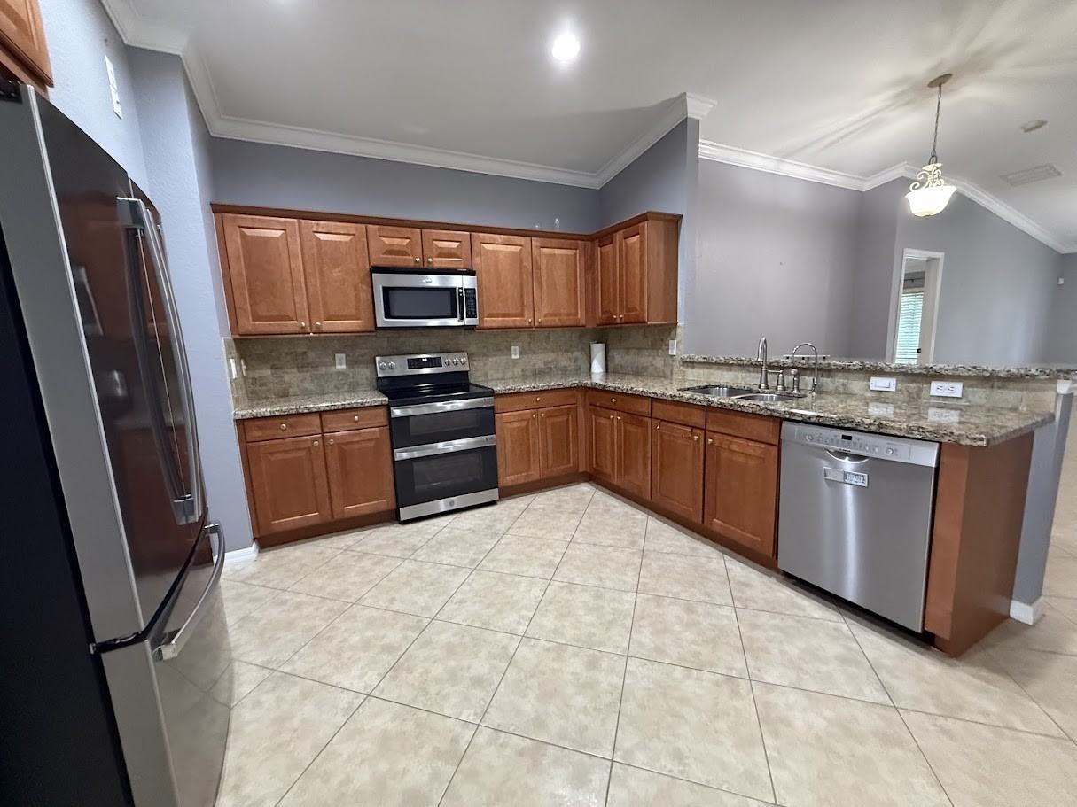 5574 43rd Ct #1 - Photo 6 of 35
