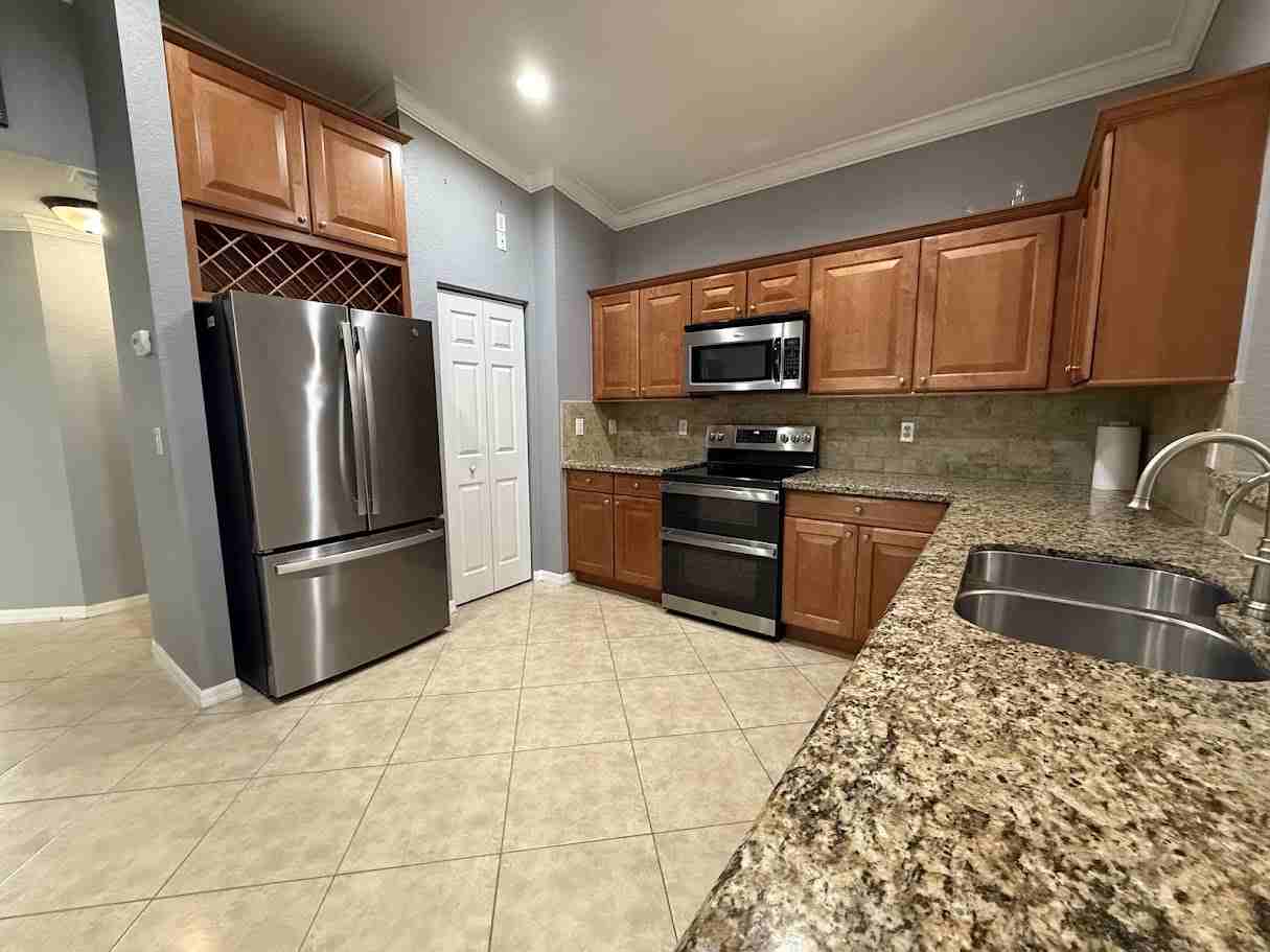 5574 43rd Ct #1 - Photo 7 of 35