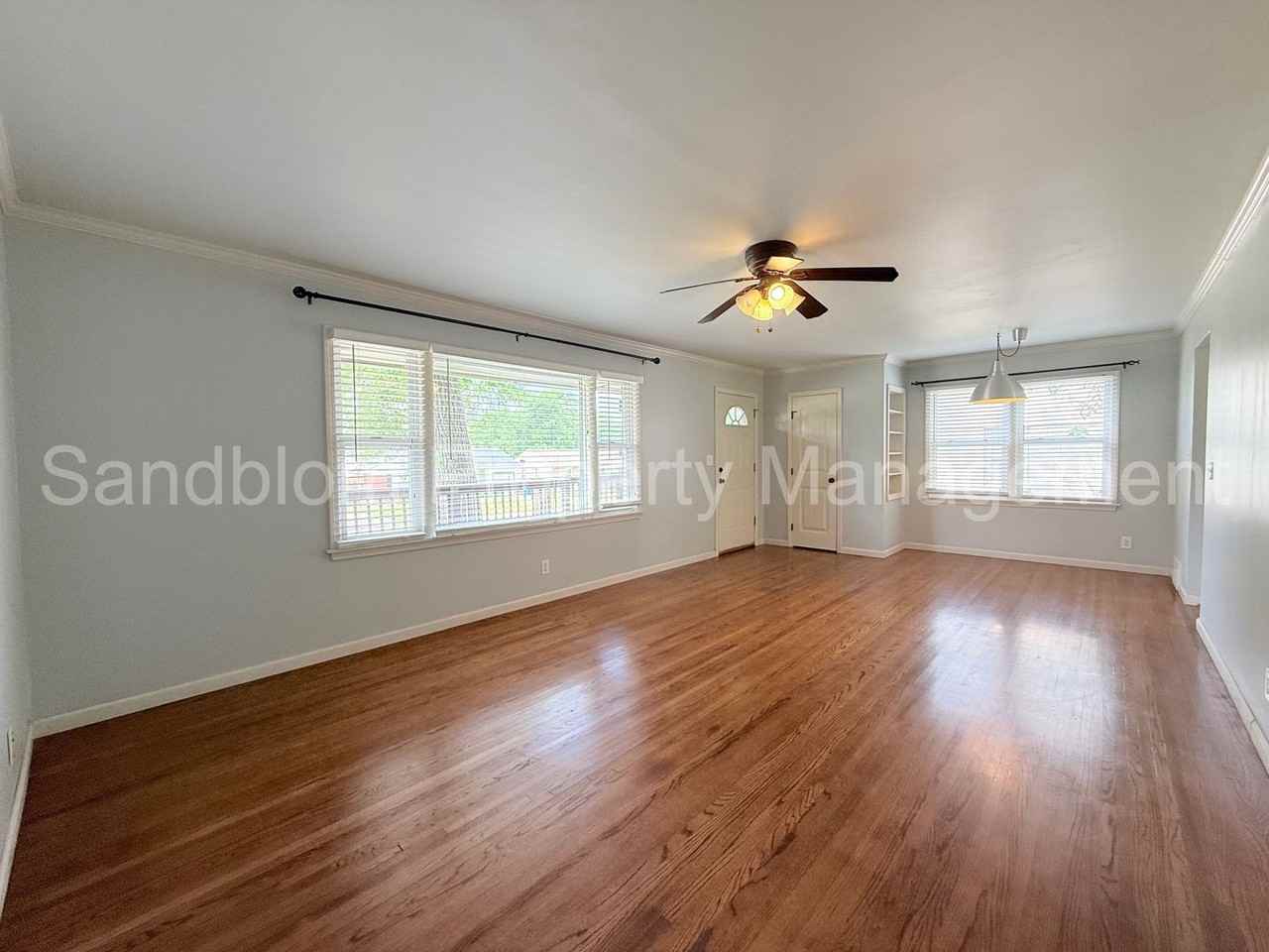 4249 E 25th Pl - Photo 5 of 20