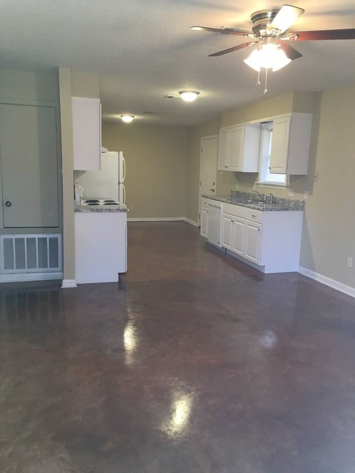 812 Greenwood Dr - Photo 5 of 6