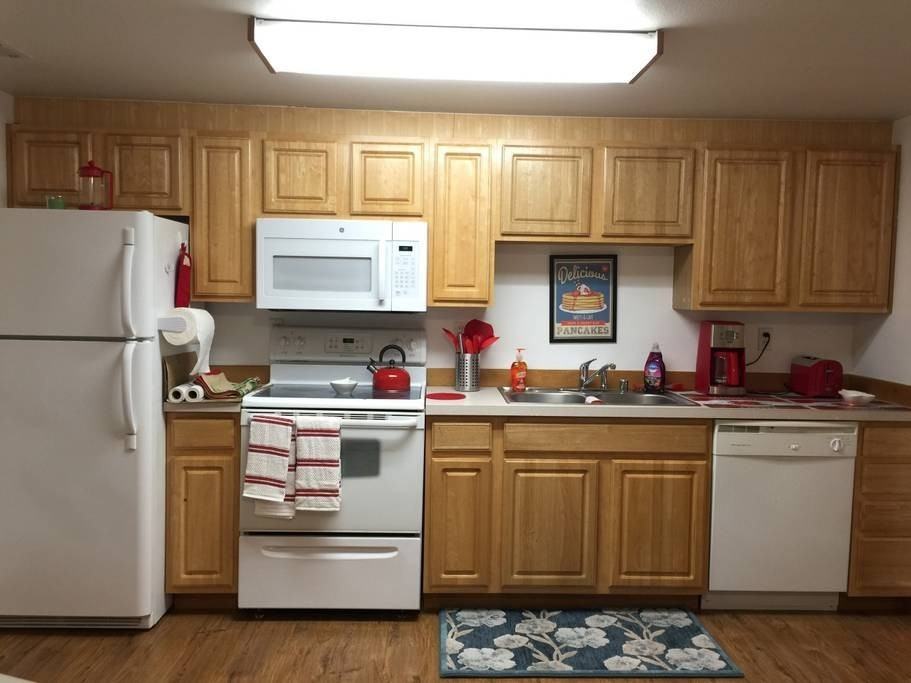 Cowen Park Apartments - Photo 3 of 19