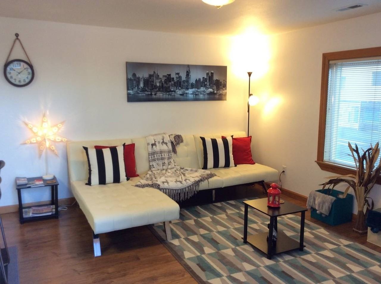 Cowen Park Apartments - Photo 6 of 19
