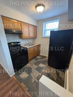 featured image of 309 W 8th St