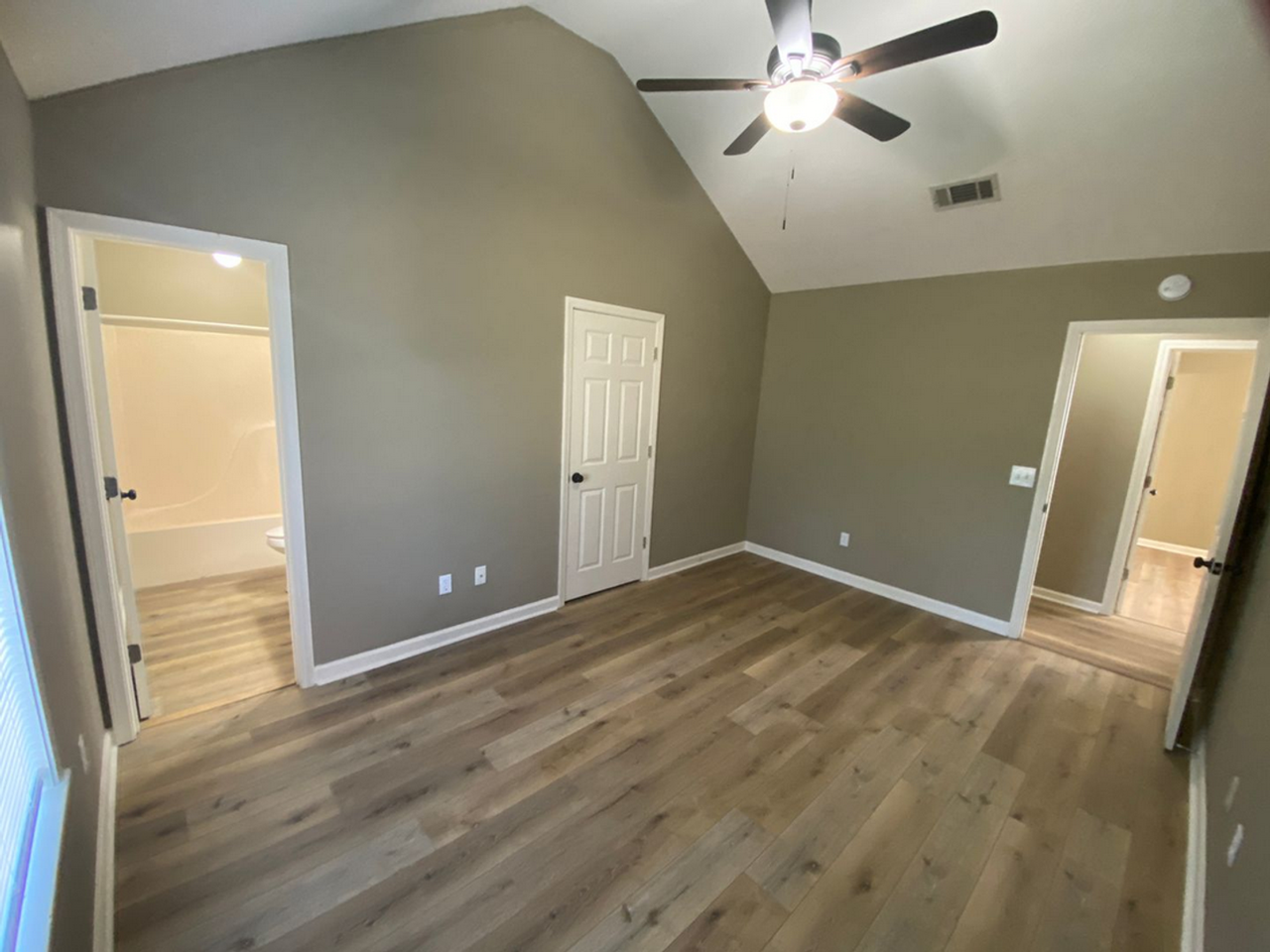 4 County Road 3077 - Photo 6 of 8