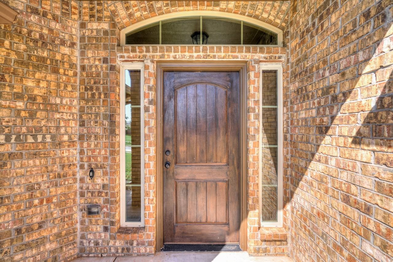 1713 Pinewood Dr - Photo 7 of 50