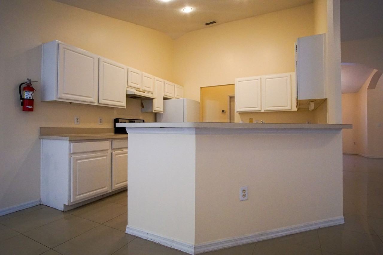 5434 Loma Vista Loop - Photo 7 of 23