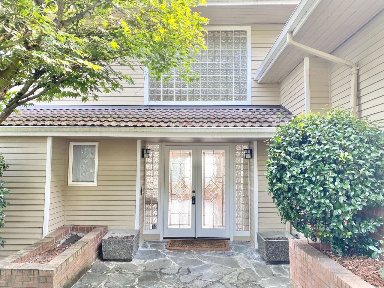 9055 Se 79th St - Photo 2 of 28