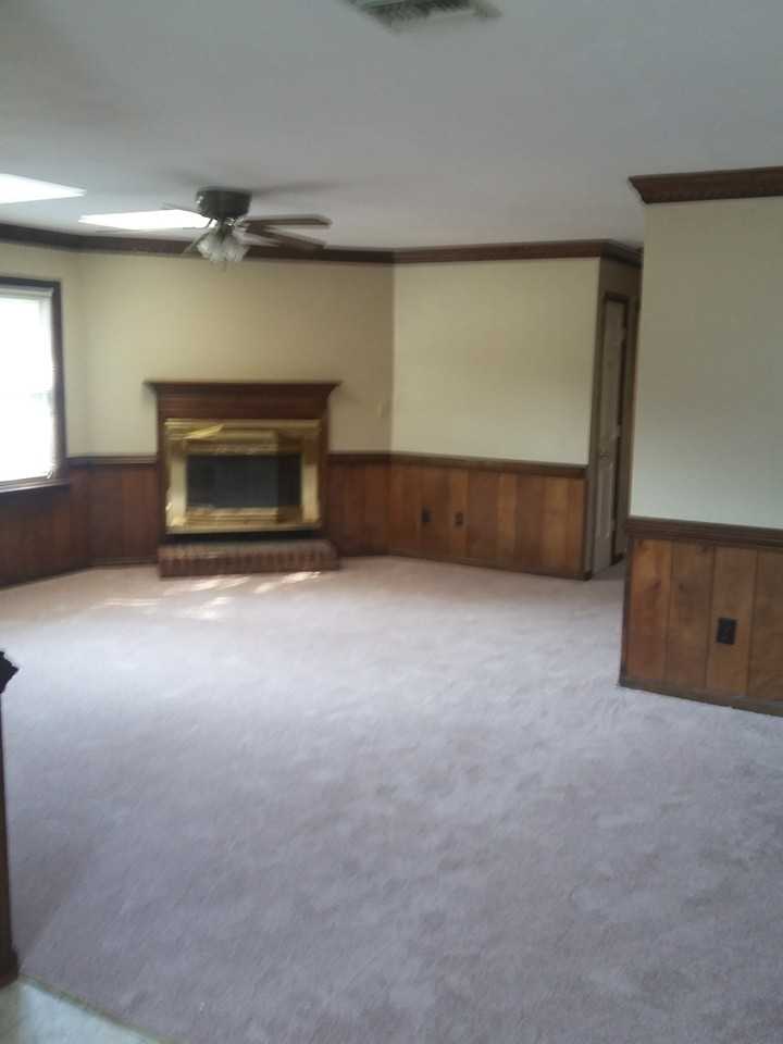 422 San Roman Dr - Photo 5 of 7