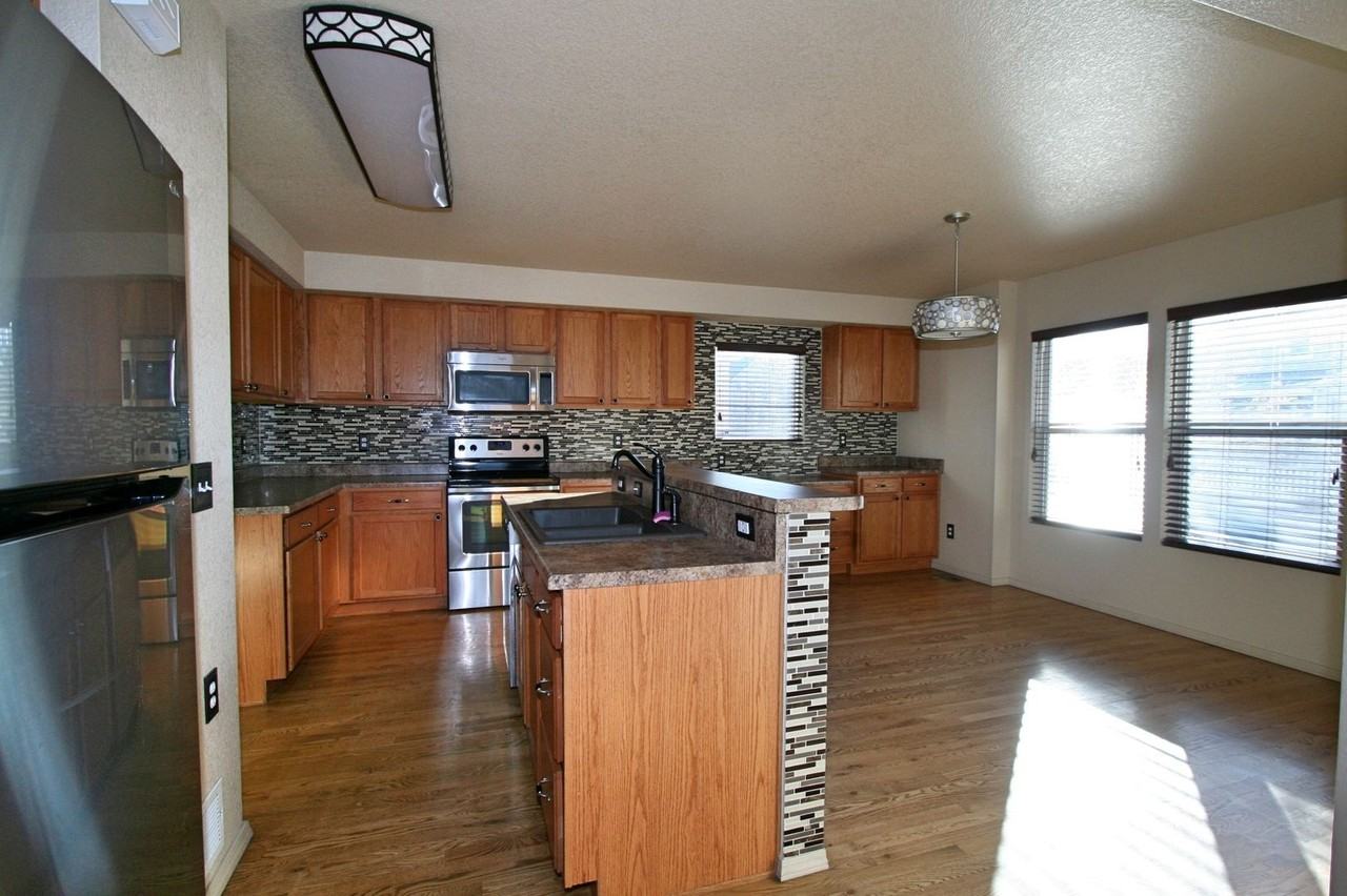 7665 Firehawk Ln - Photo 5 of 20