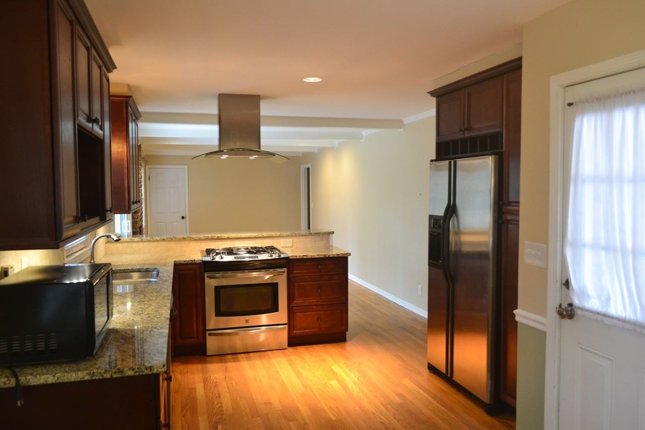 2858 Payton Rd Ne - Photo 2 of 18