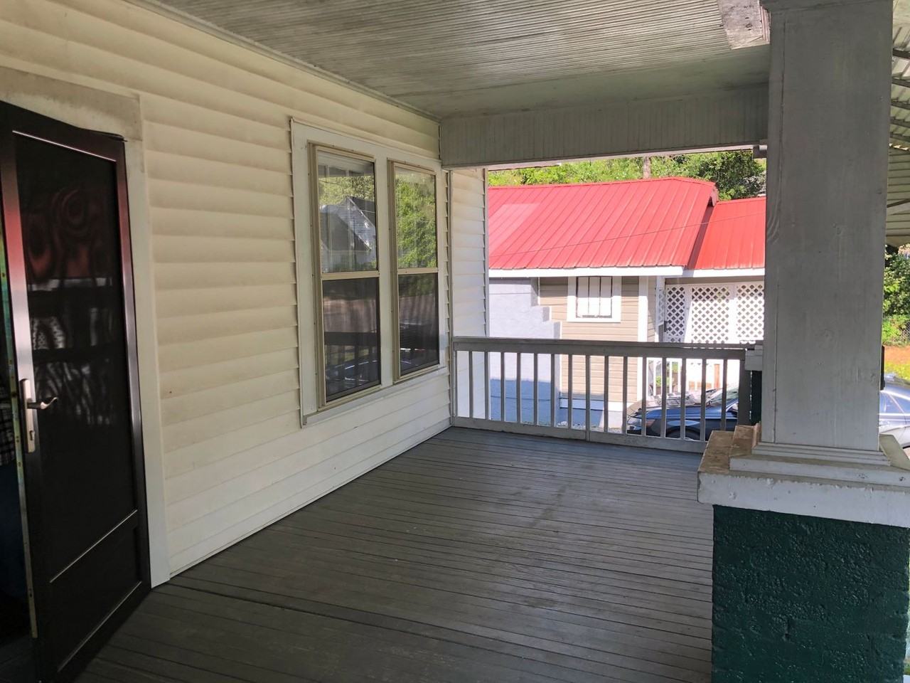 1003 Peachtree St - Photo 2 of 16