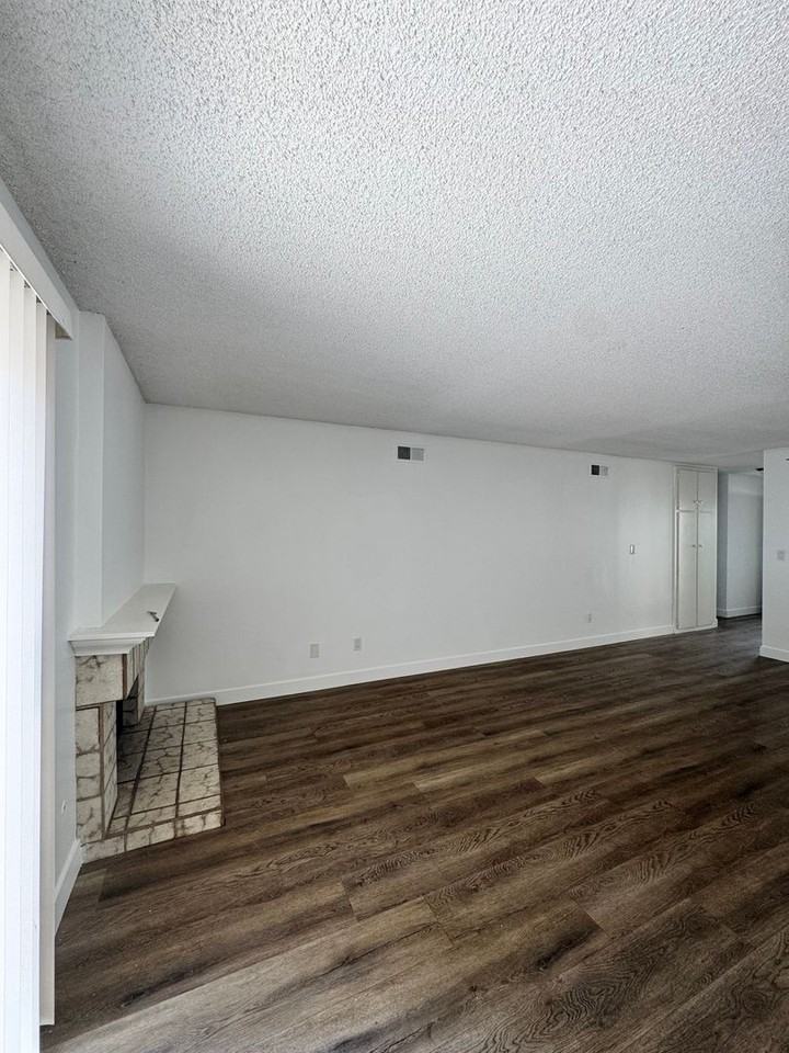 17740 La Rosa Ln - Photo 7 of 17