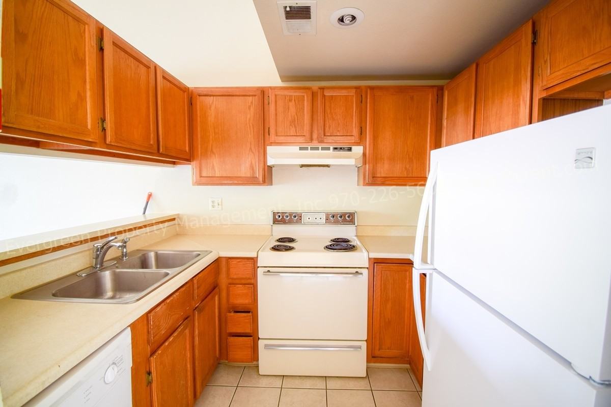 2960 W Stuart St - Photo 7 of 21