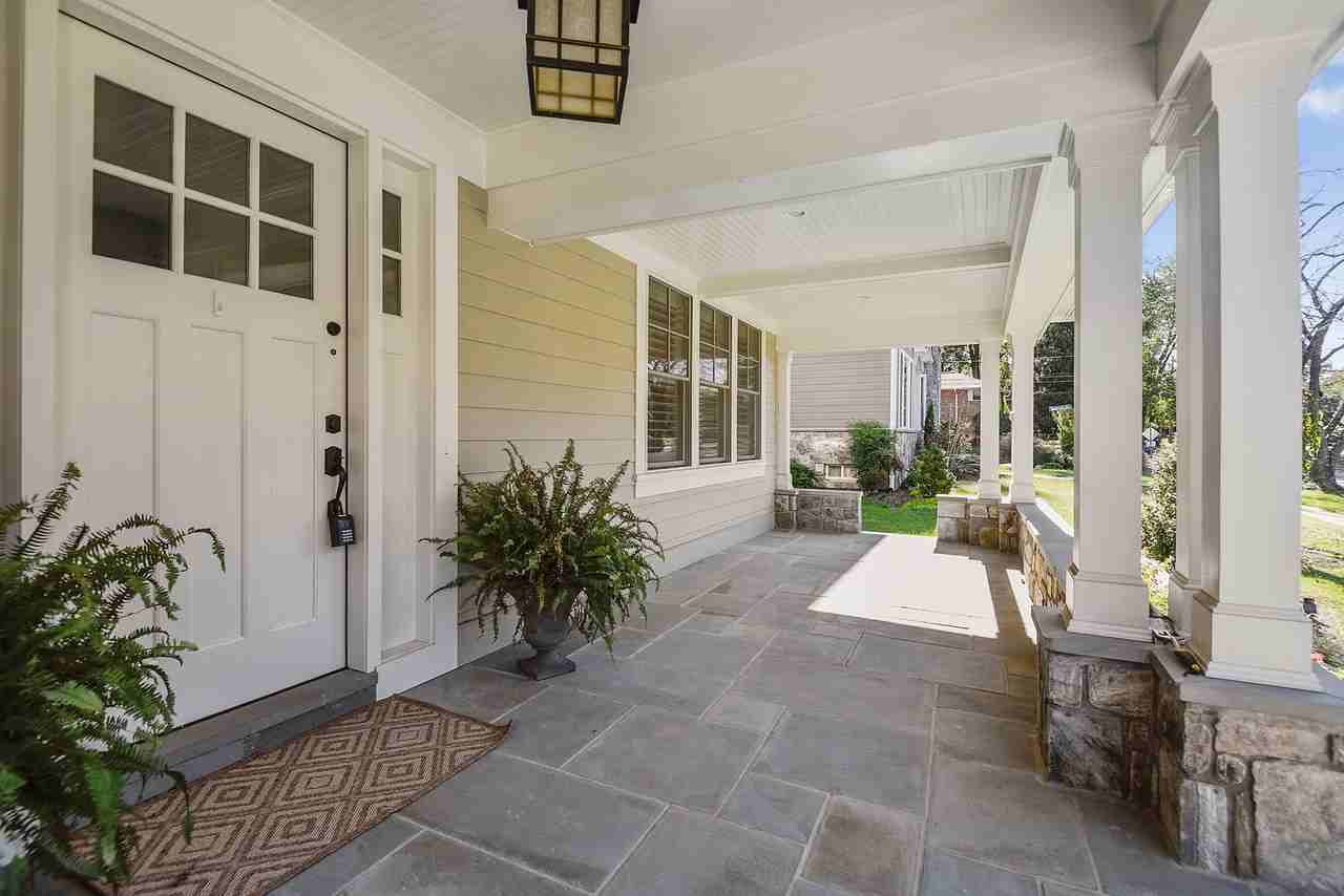 8703 Bradmoor Dr - Photo 3 of 50