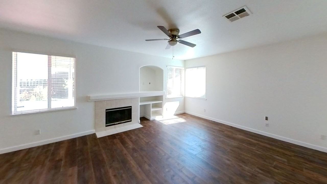 2024 Natchez Way - Photo 2 of 14