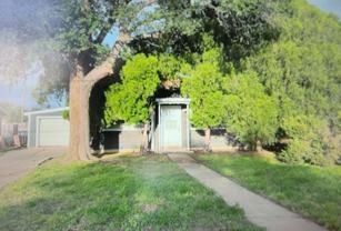 1906 N Hughes St - Photo 1 of 1