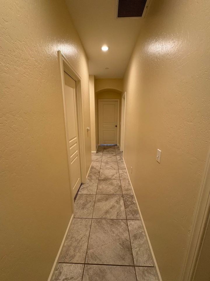 625 E Monte Verde Ave - Photo 7 of 40