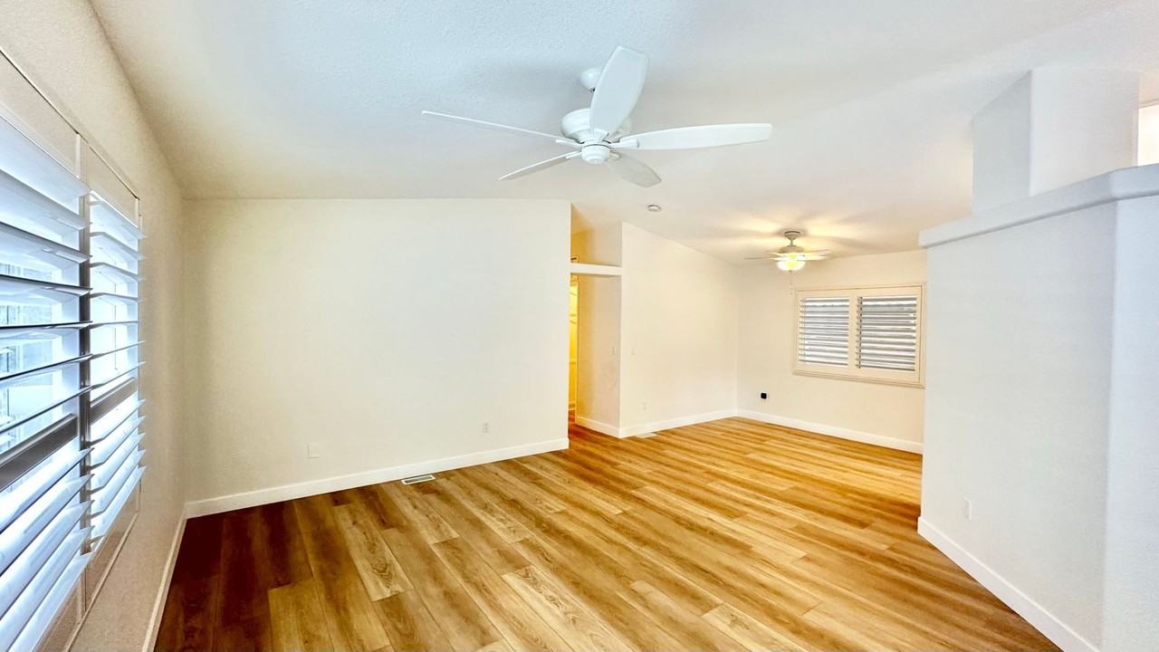 8975 Lawrence Welk Dr #183 - Photo 7 of 50