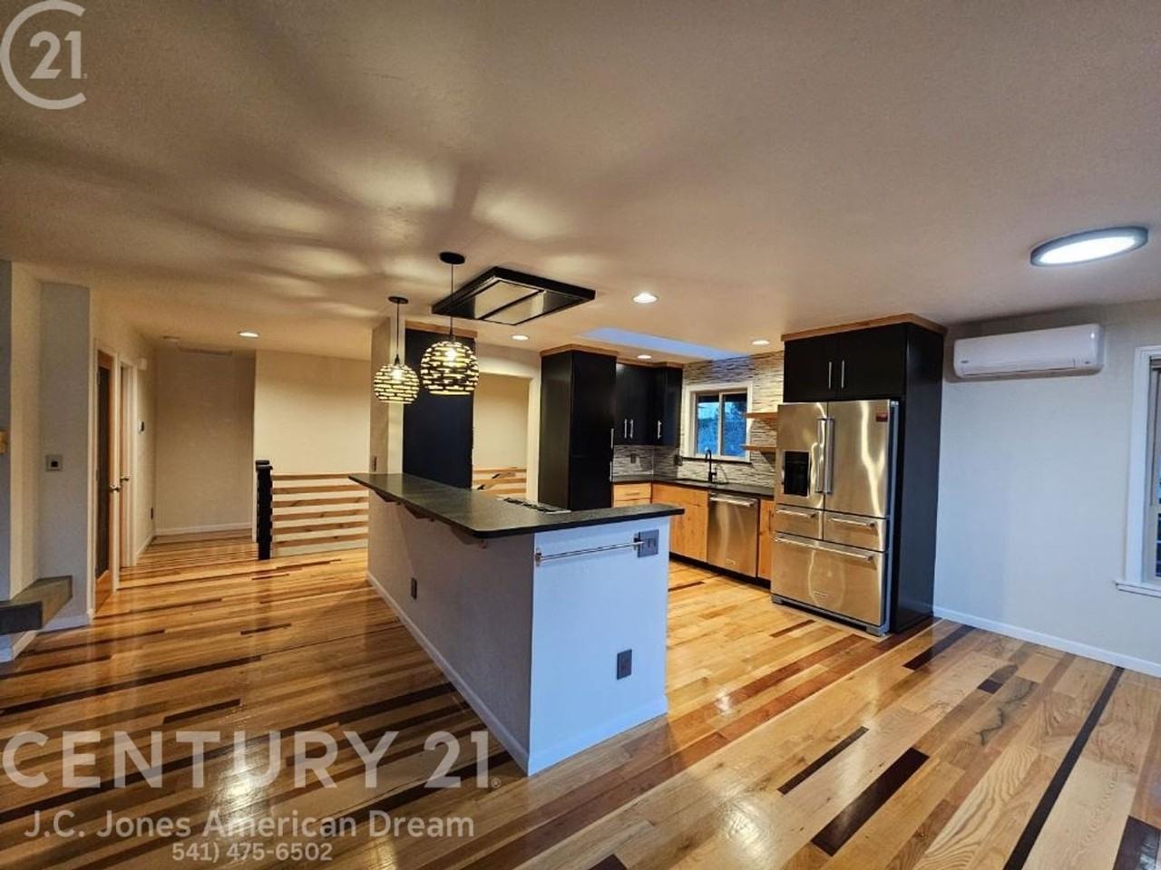 144 Black Oak Dr - Photo 3 of 14