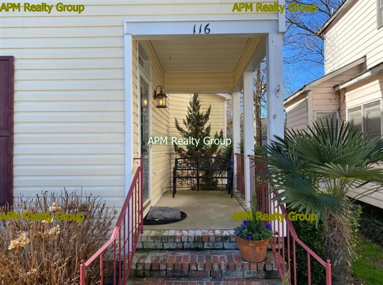 116 Ashley Ct - Photo 2 of 17