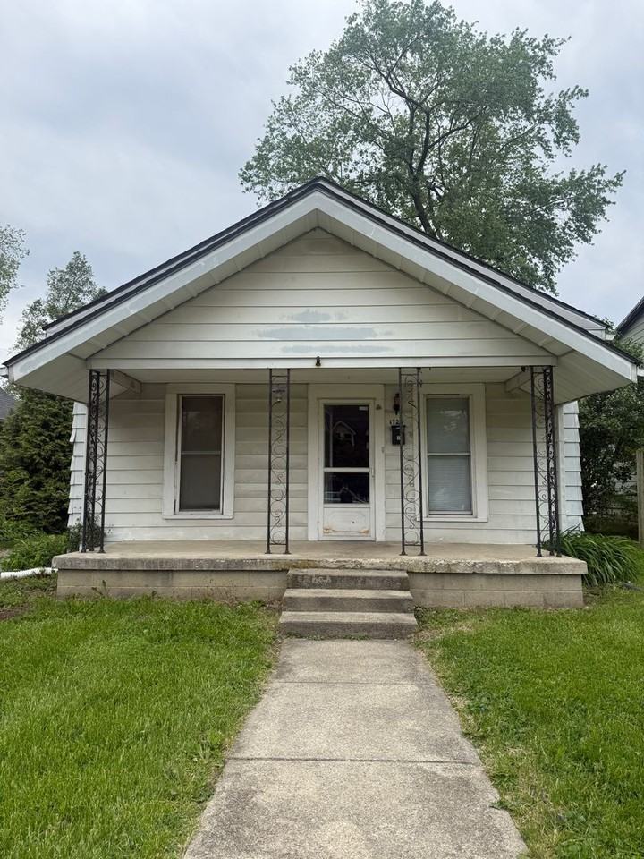 1721 S Elm St - Photo 2 of 18