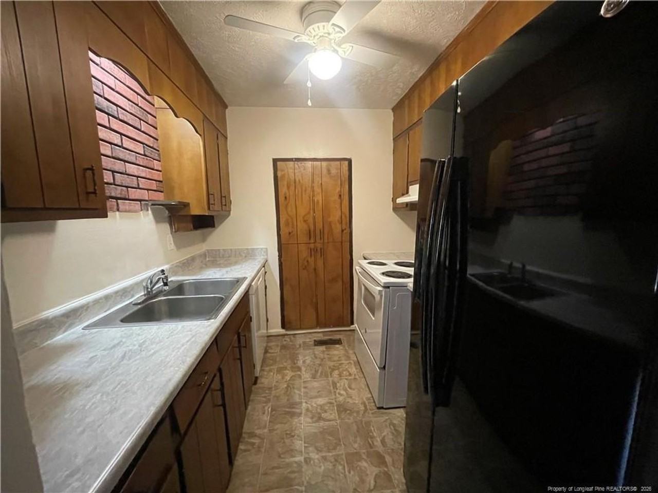 4809 Belford Rd - Photo 4 of 13