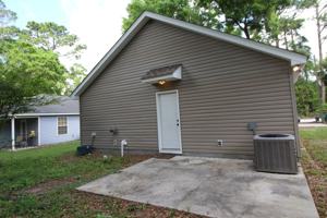 featured image of 27 Mohawk Trl