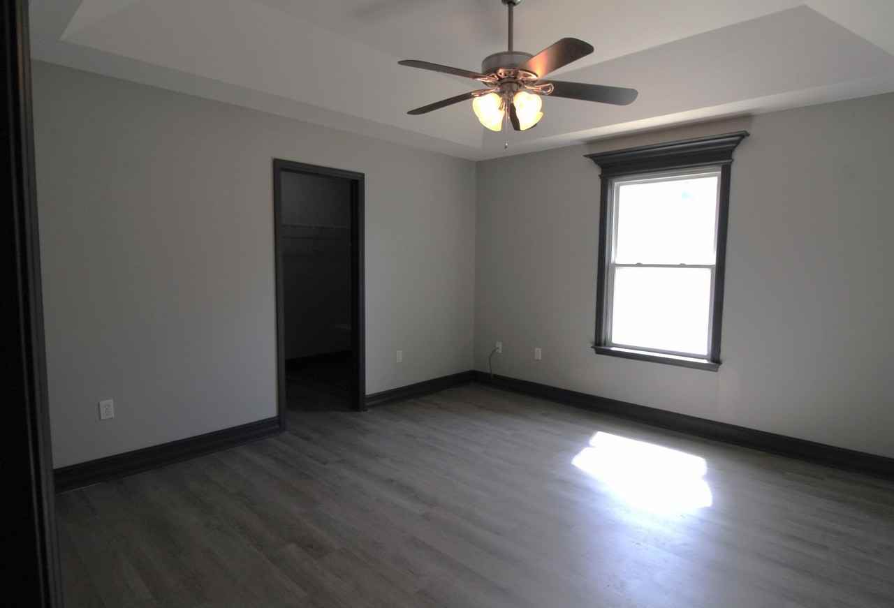 27 Mohawk Trl - Photo 3 of 15