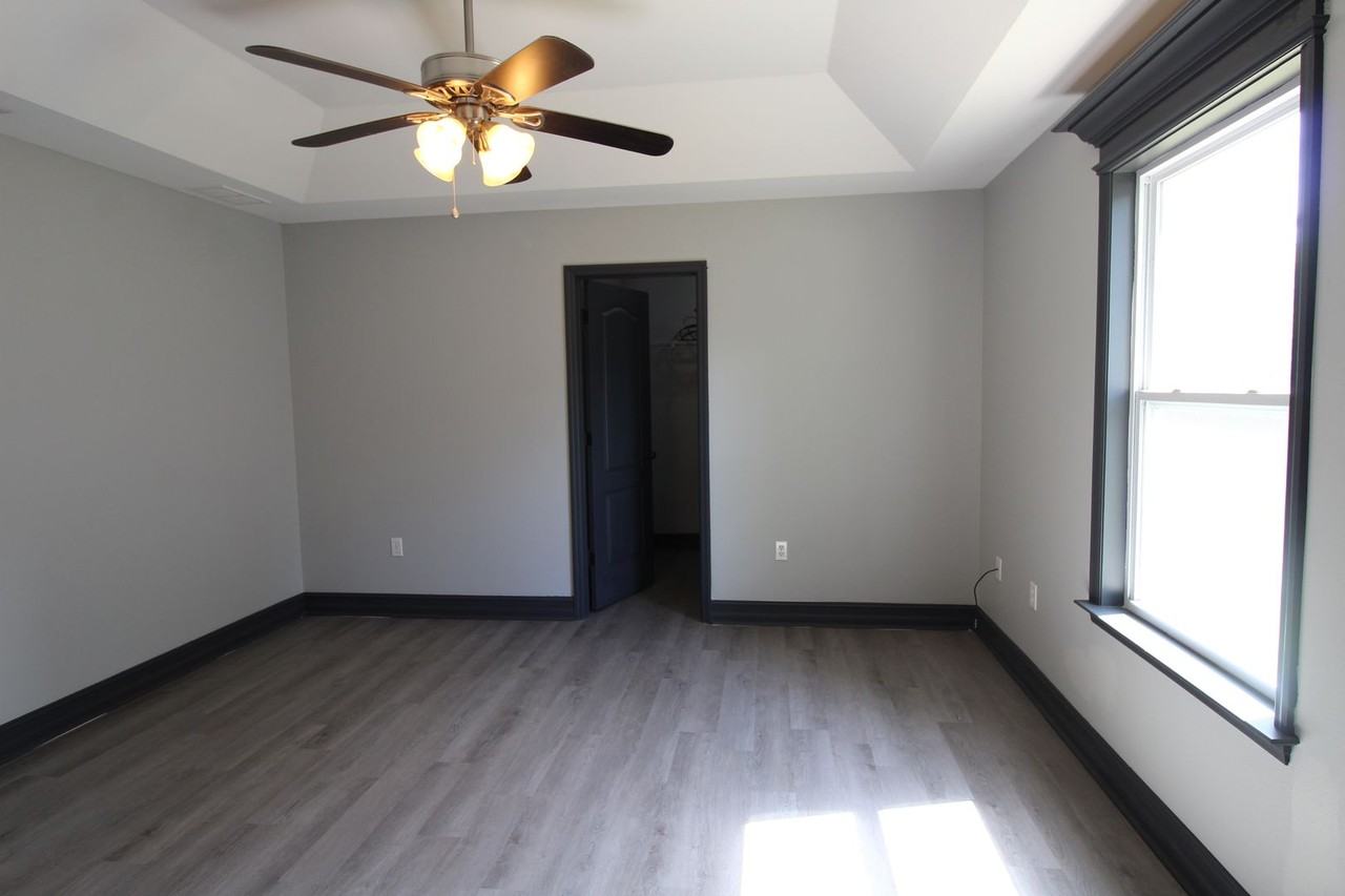 27 Mohawk Trl - Photo 4 of 15