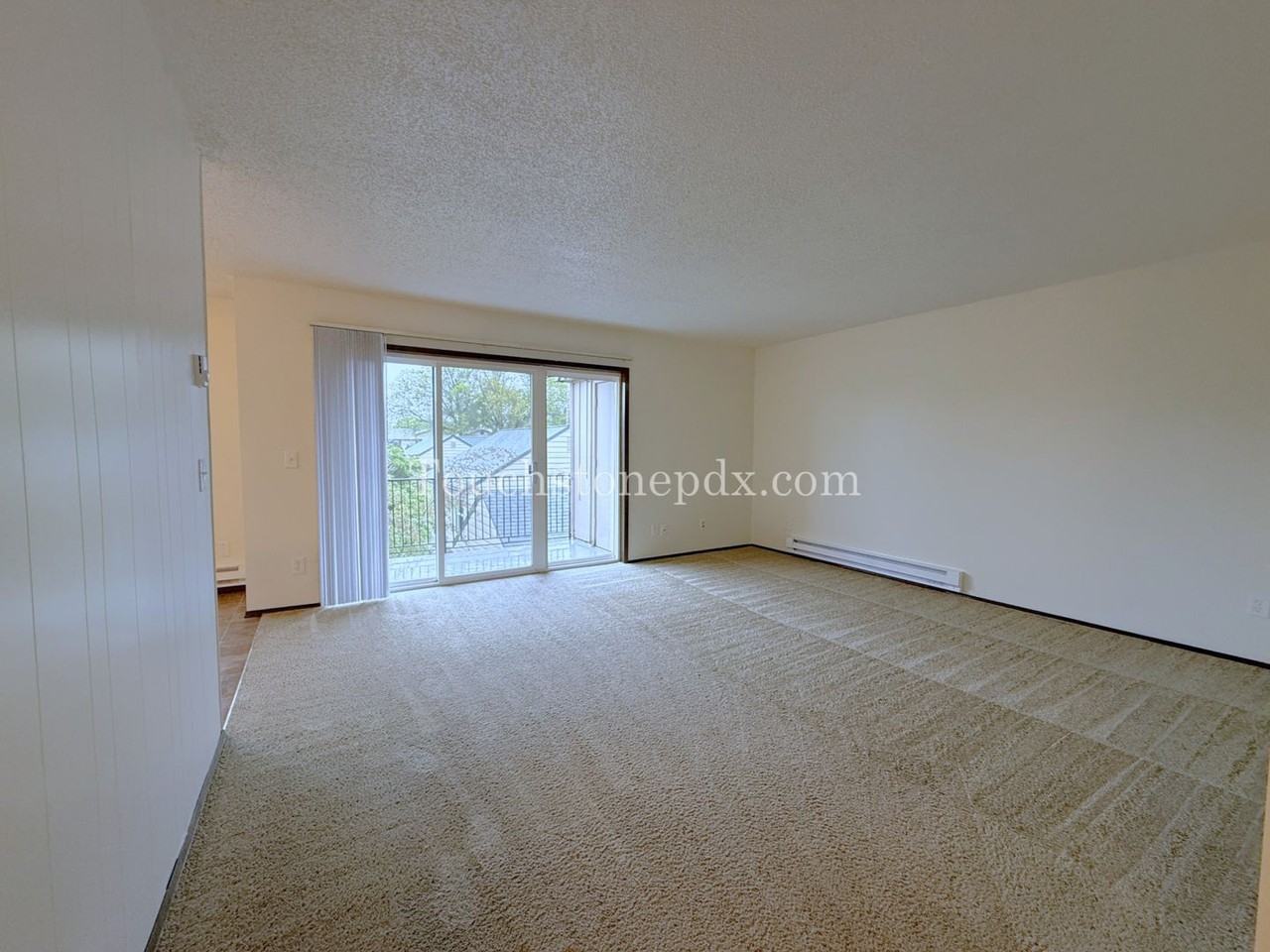 5808 Se Milwaukie Ave #6 - Photo 7 of 21
