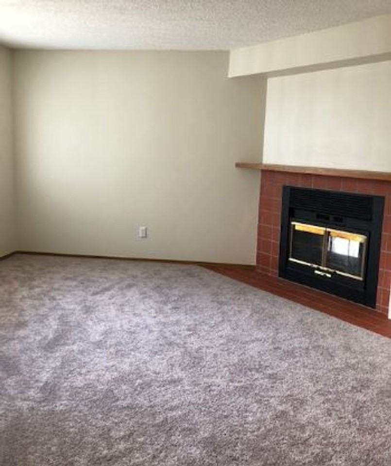 12480 W Nevada Pl #102 - Photo 3 of 11