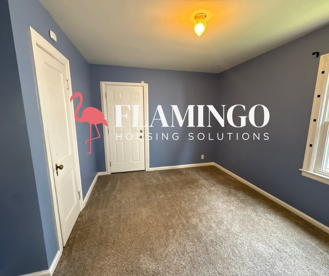 323 Hillway Dr - Photo 5 of 14