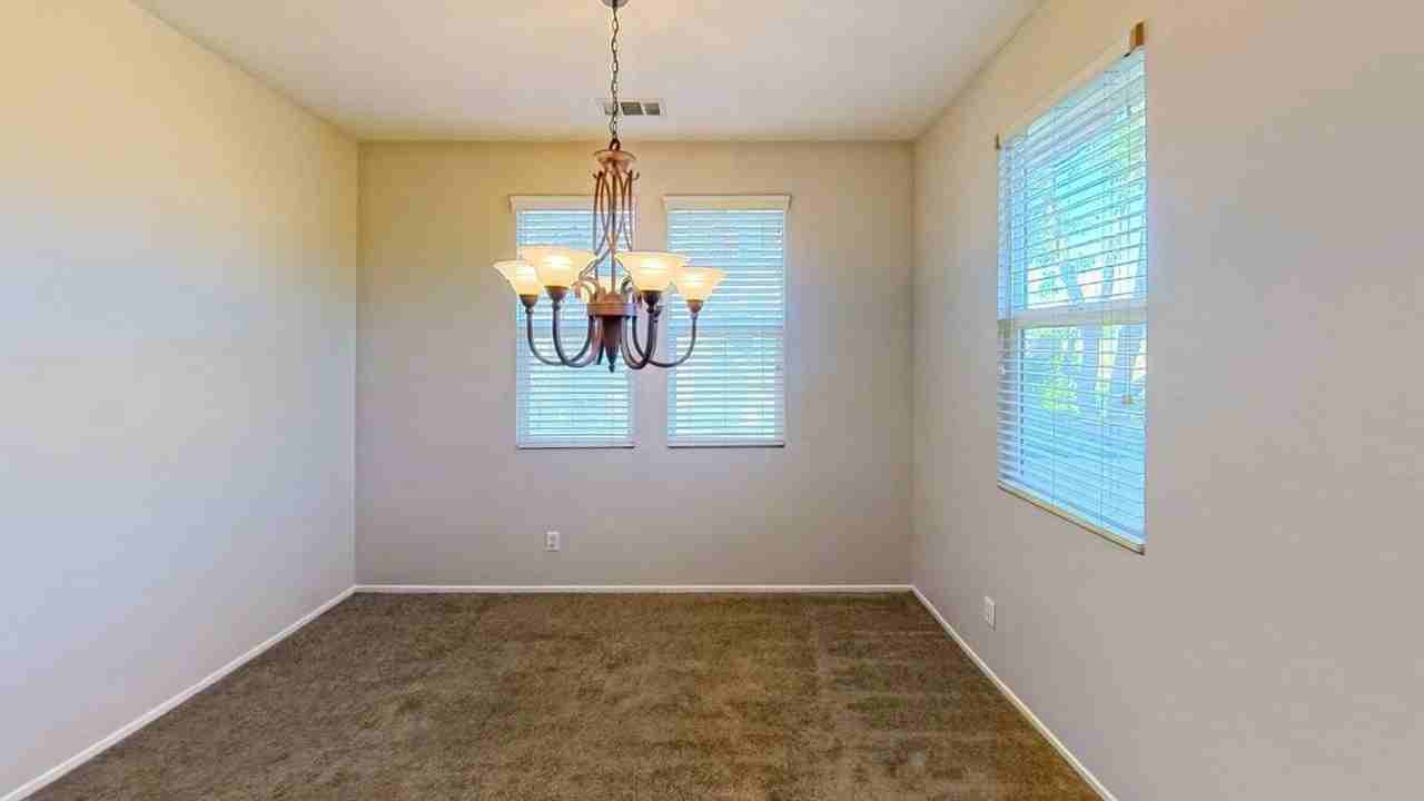 1800 E Lakeshore Dr - Photo 2 of 21