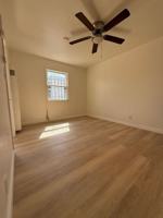 featured image of 324 W 50th St