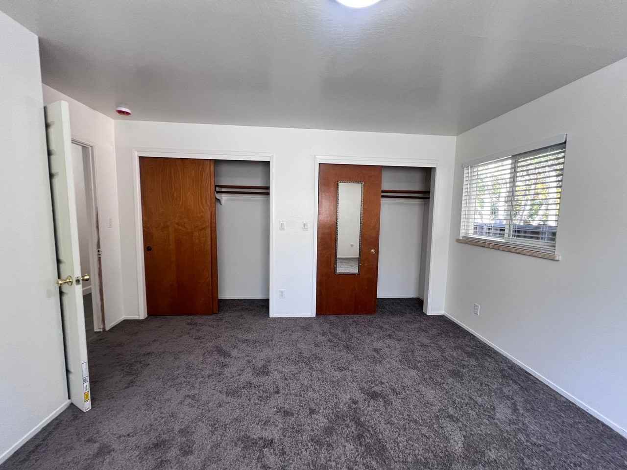 37565 2nd St - Photo 4 of 50
