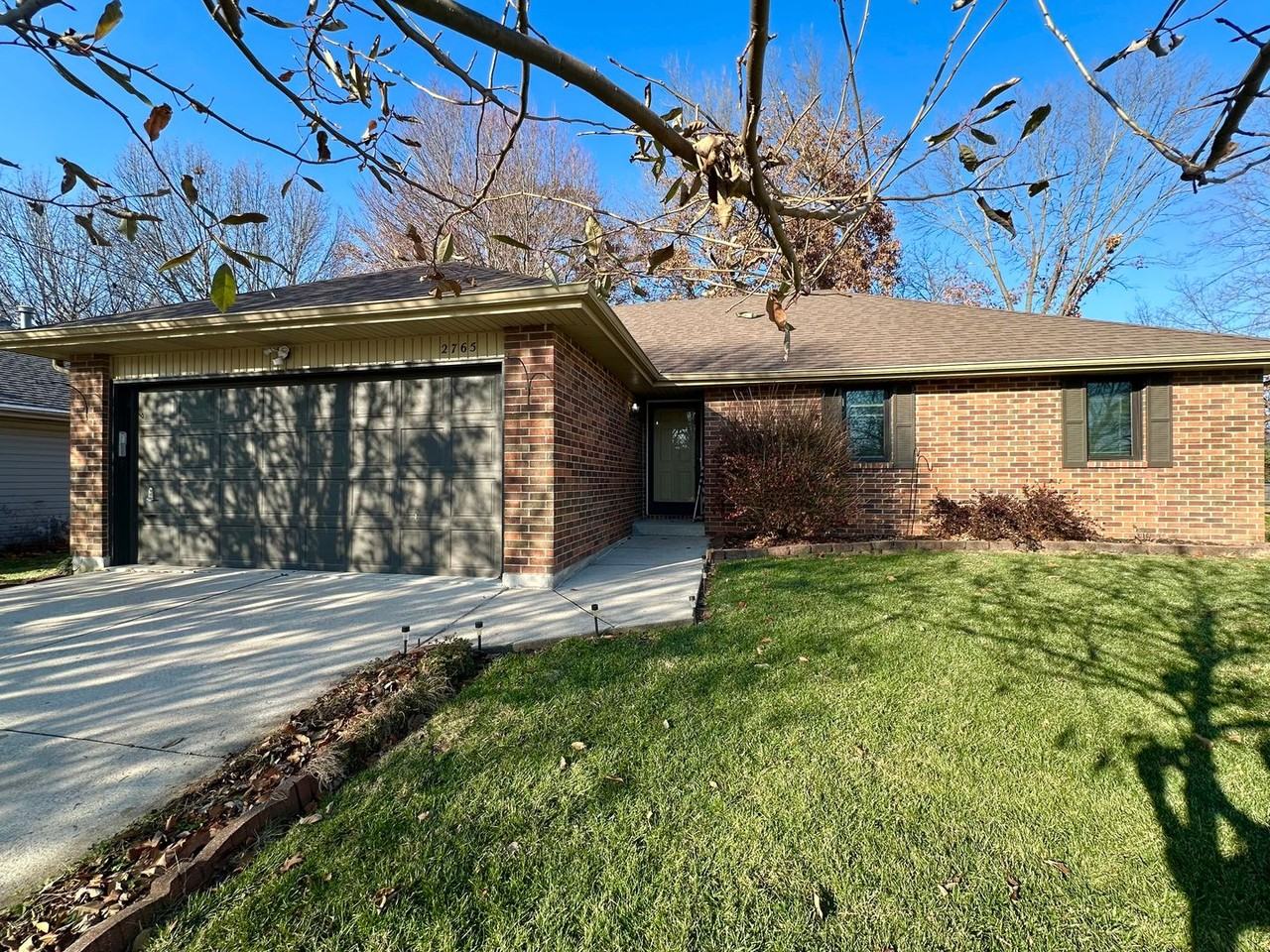 2765 E Verona St - Photo 3 of 21