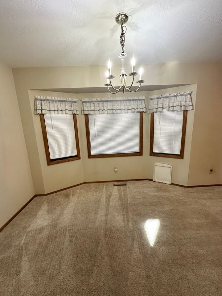 2765 E Verona St - Photo 6 of 21