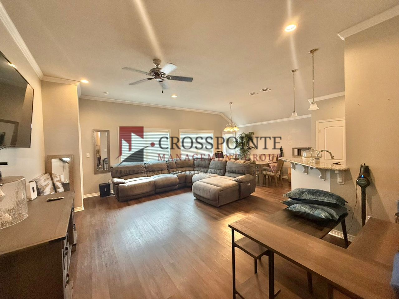 5748 Le Harve Dr - Photo 3 of 20