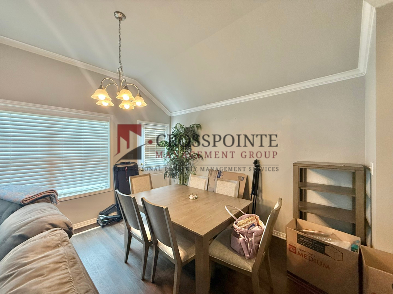 5748 Le Harve Dr - Photo 4 of 20