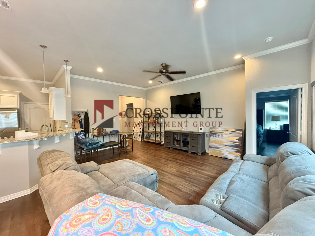 5748 Le Harve Dr - Photo 6 of 20