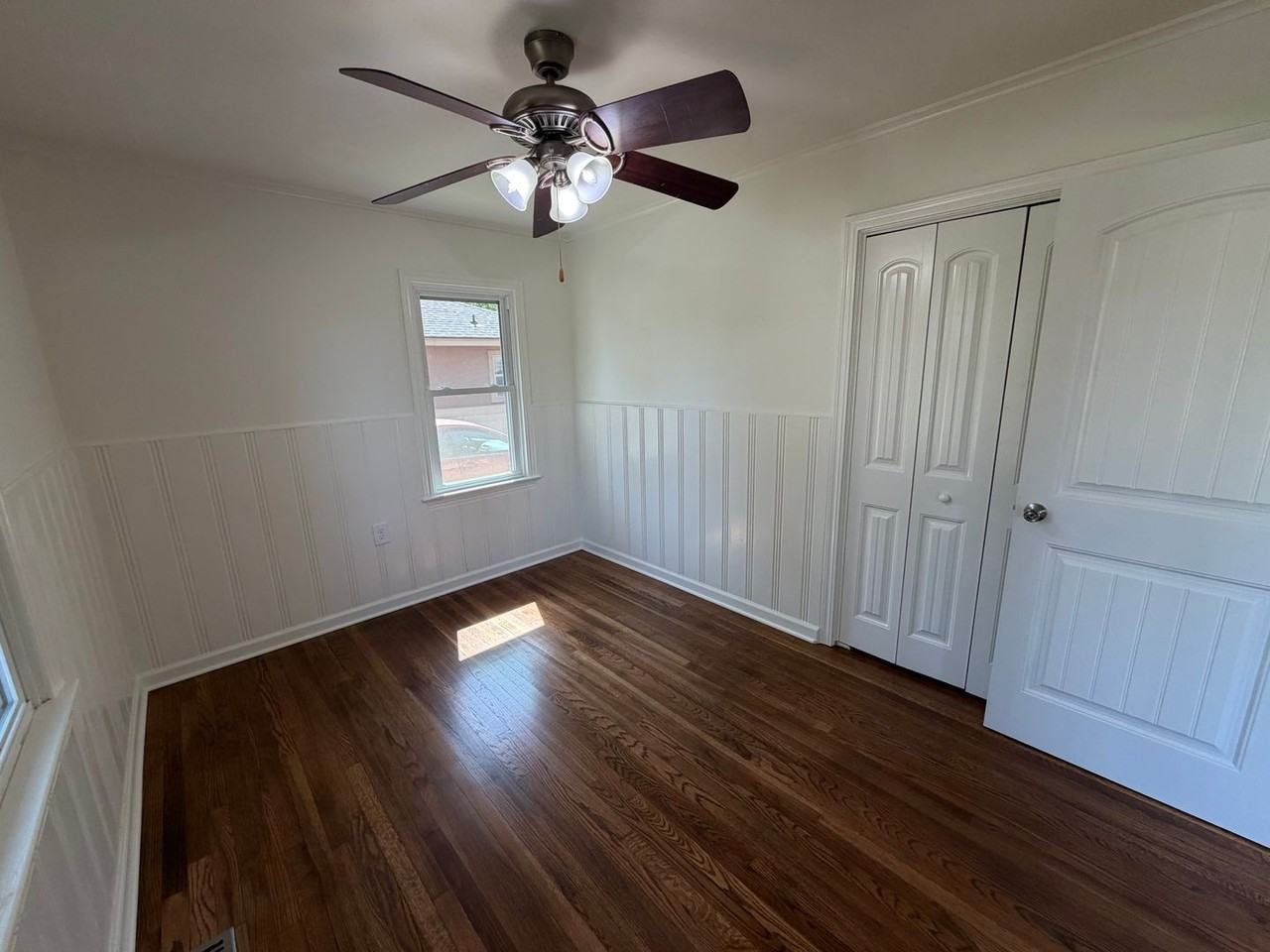 1213 W Warren St - Photo 7 of 24