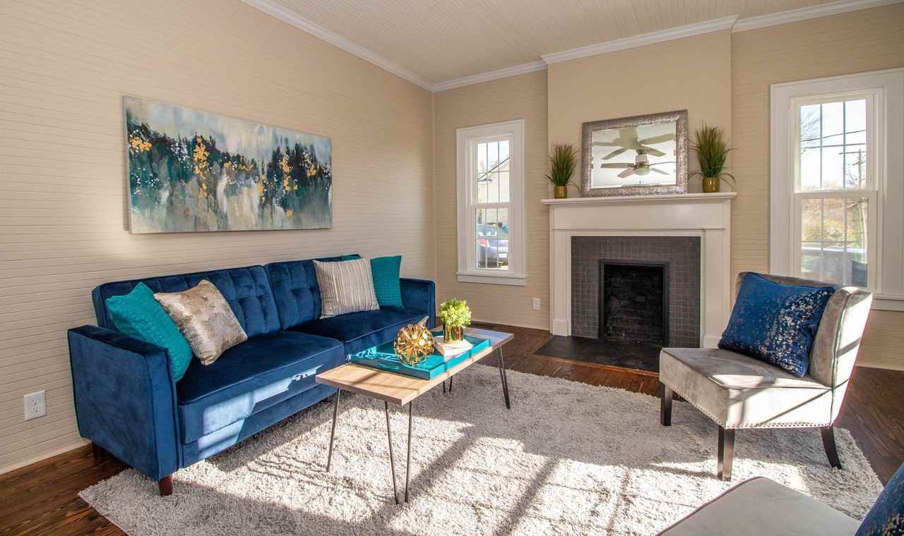 105 Park Dr - Photo 3 of 13