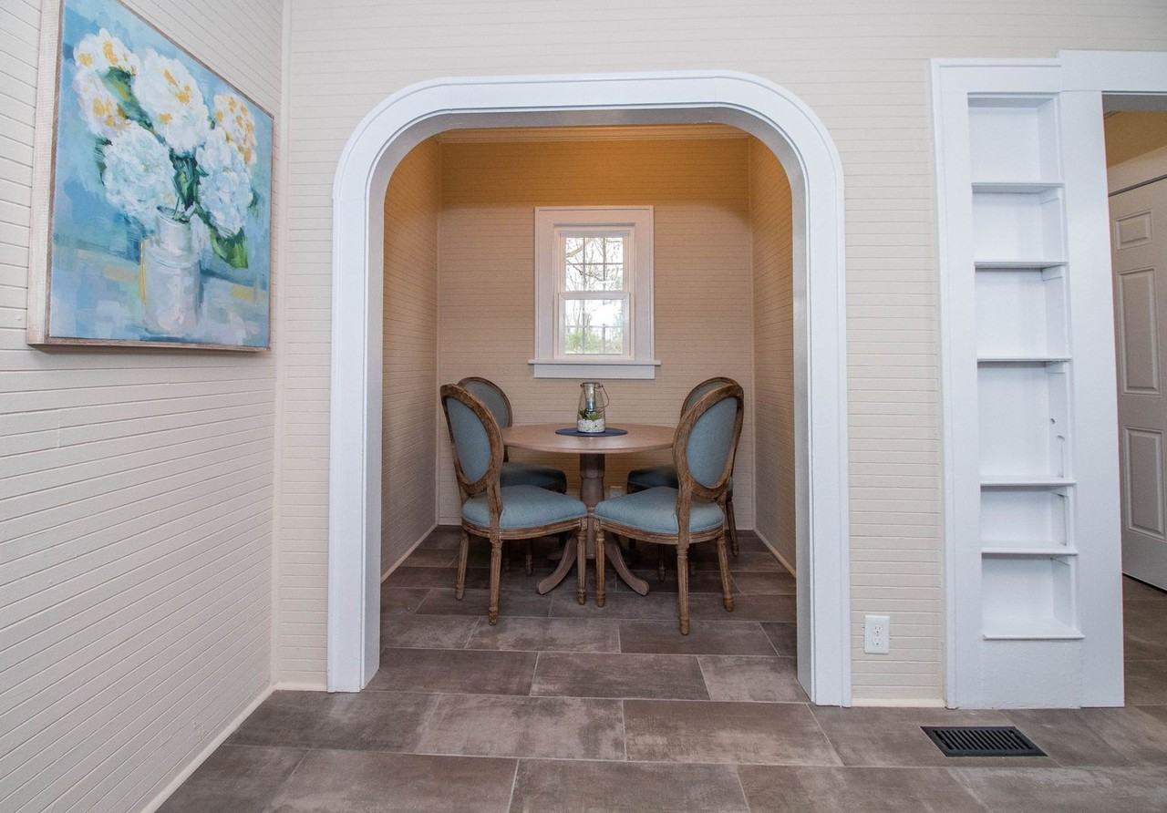 105 Park Dr - Photo 5 of 13