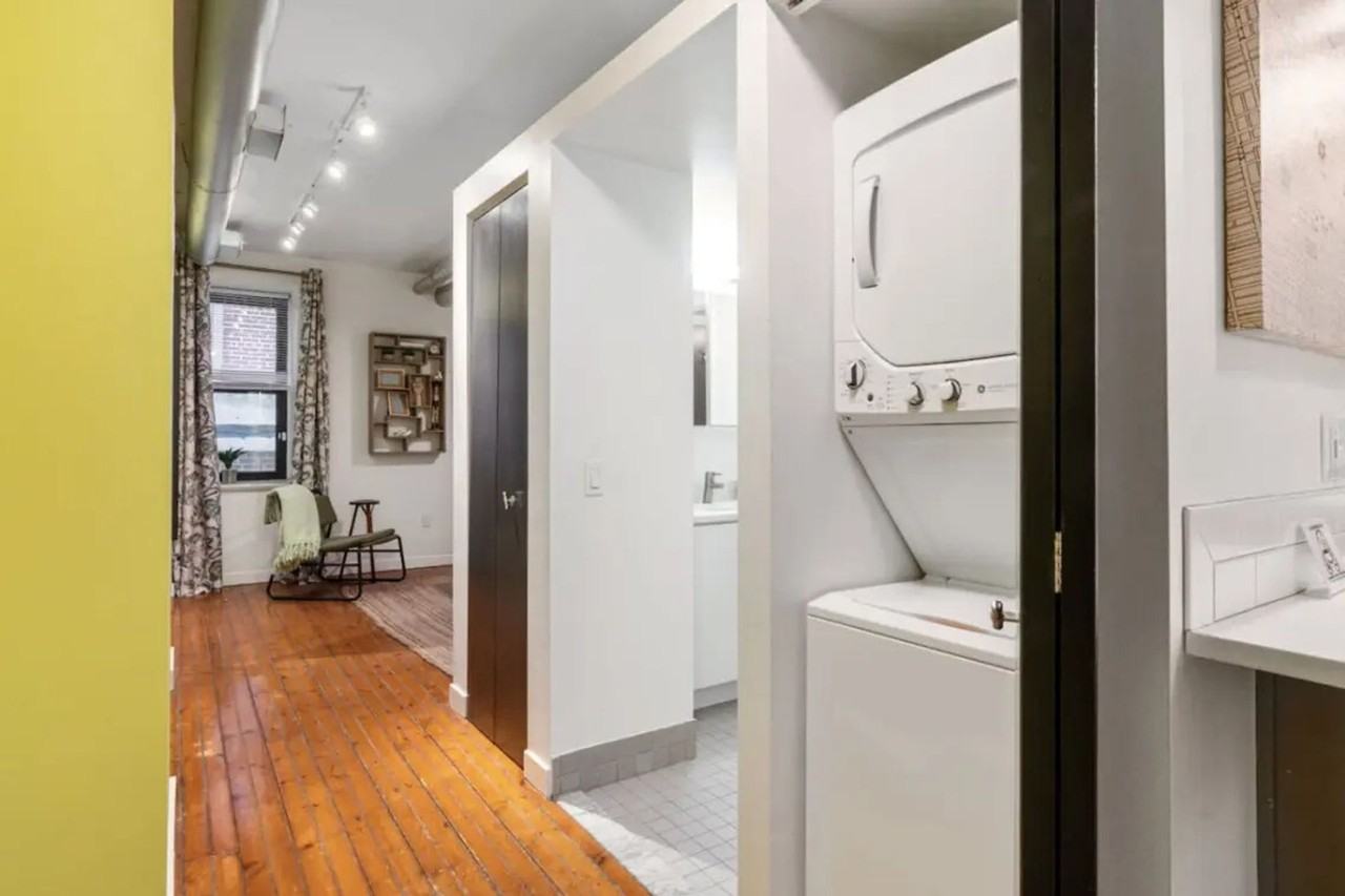 Mariner's Court - Photo 6 of 12