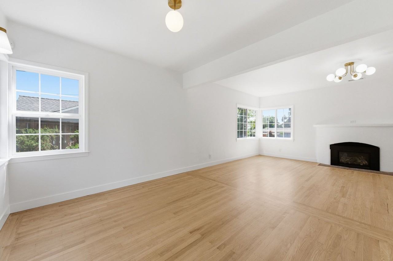 1186 East Ave - Photo 5 of 42