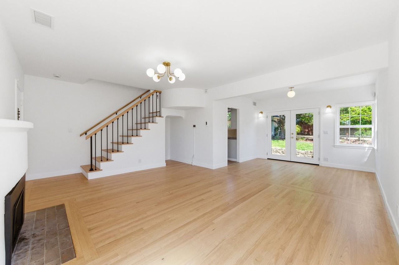 1186 East Ave - Photo 7 of 42