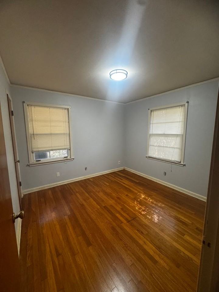 186 E Salem Dr - Photo 3 of 8