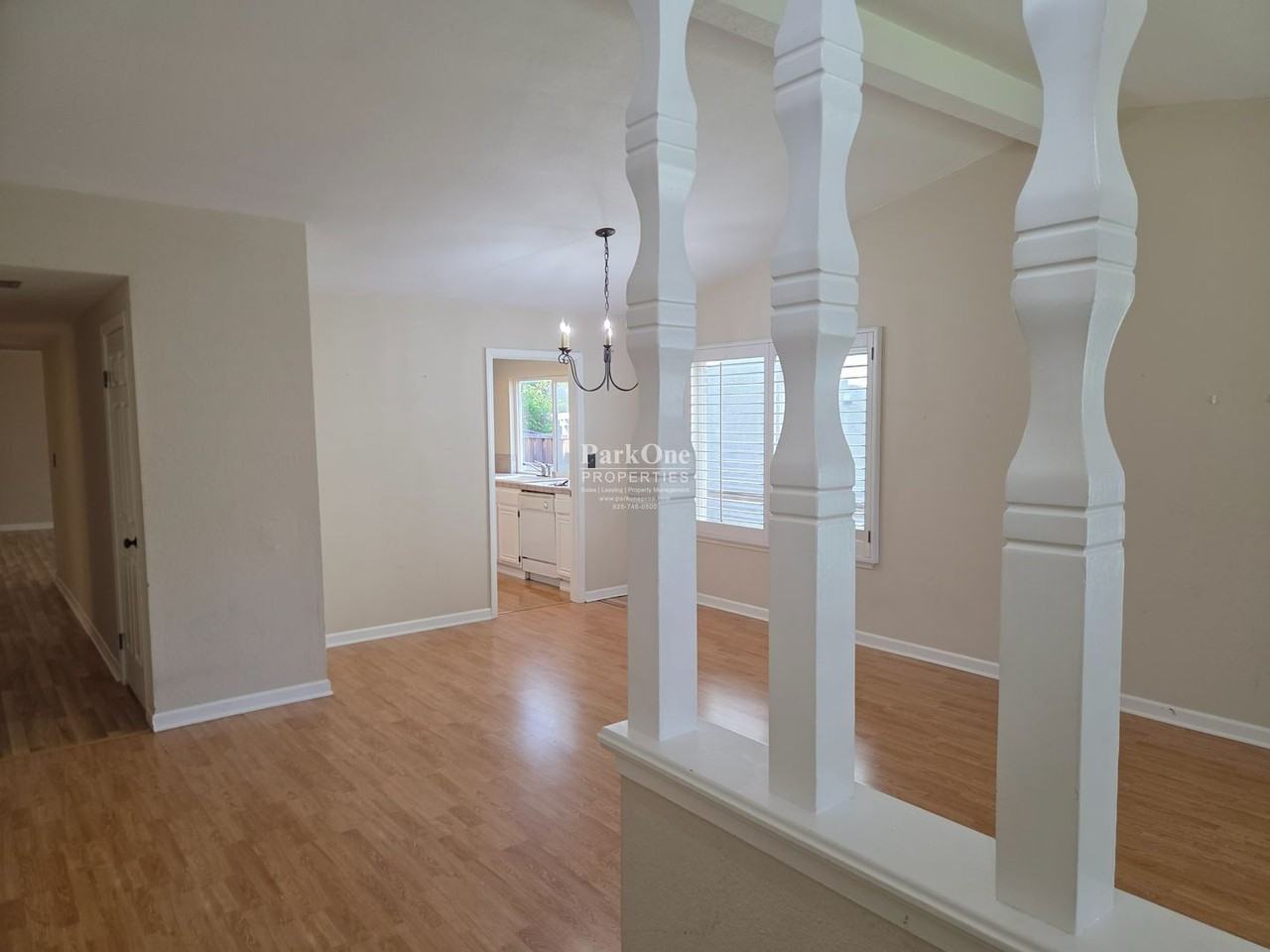 804 Barnwood Dr - Photo 6 of 11