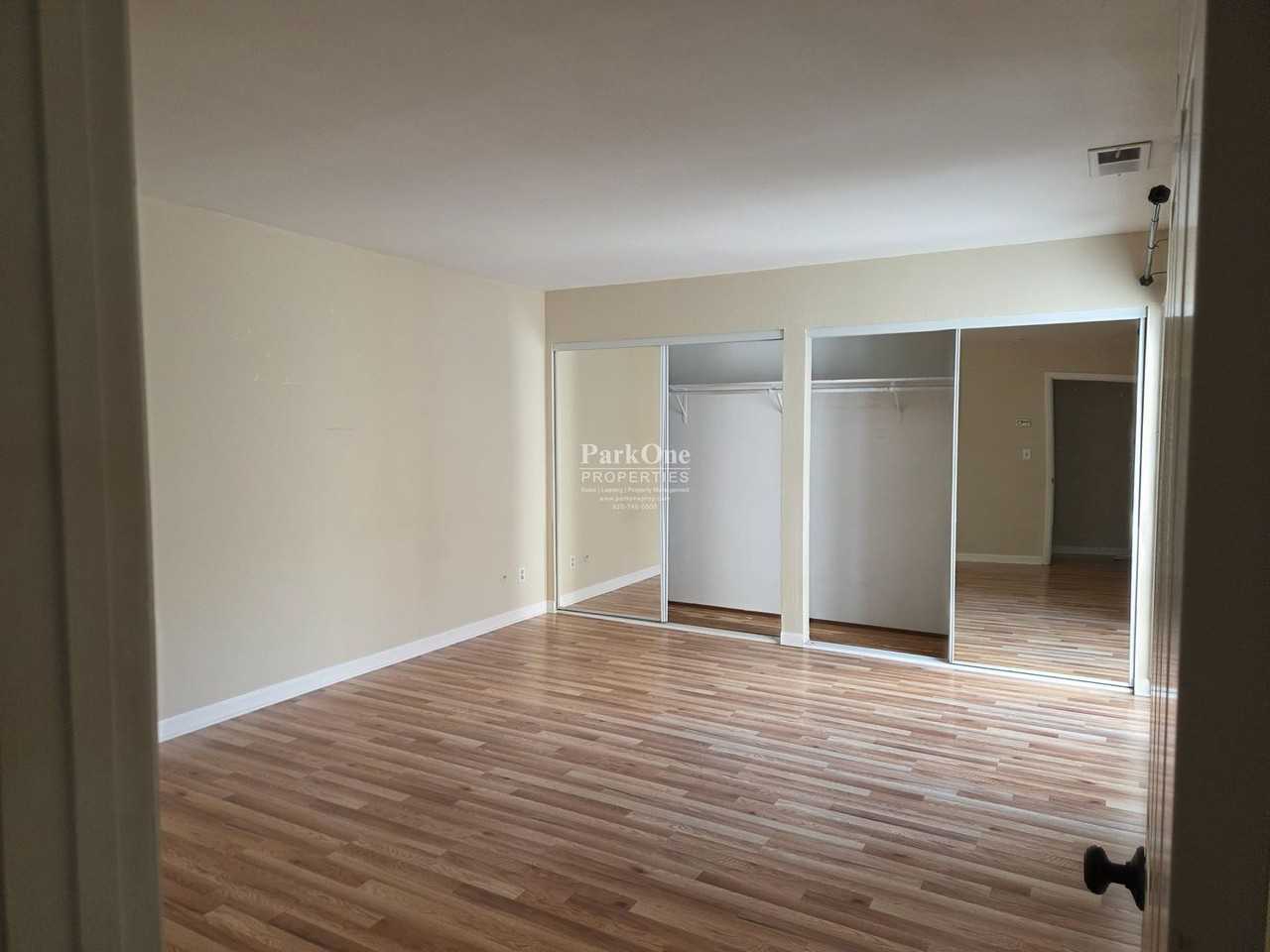 804 Barnwood Dr - Photo 7 of 11