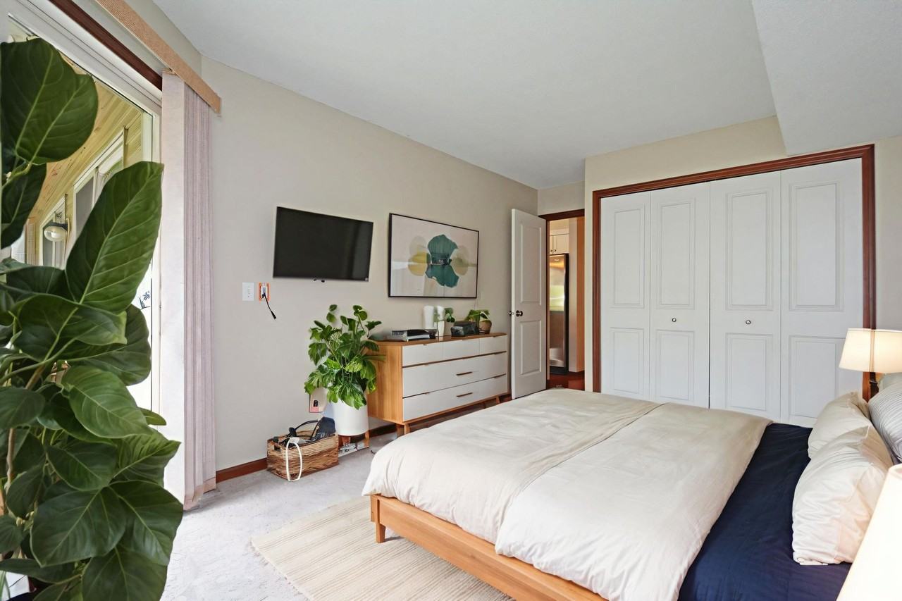 6351 Saint Croix Trl N #138 - Photo 6 of 19